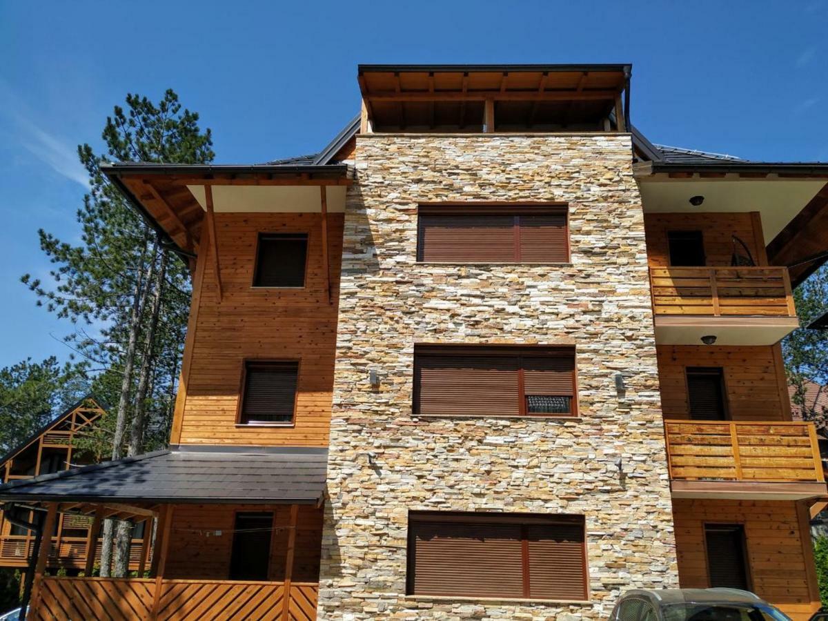 Apartman Lasofti ซลาตีบอร์ ภายนอก รูปภาพ