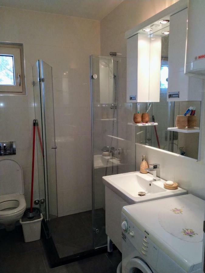 Apartman Lasofti ซลาตีบอร์ ภายนอก รูปภาพ